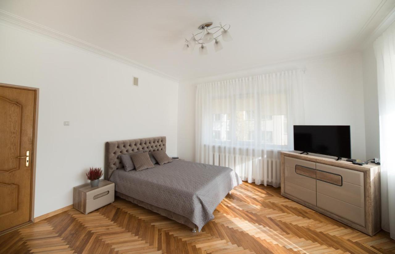 Petro Delux Apartments Center Kowno Zewnętrze zdjęcie